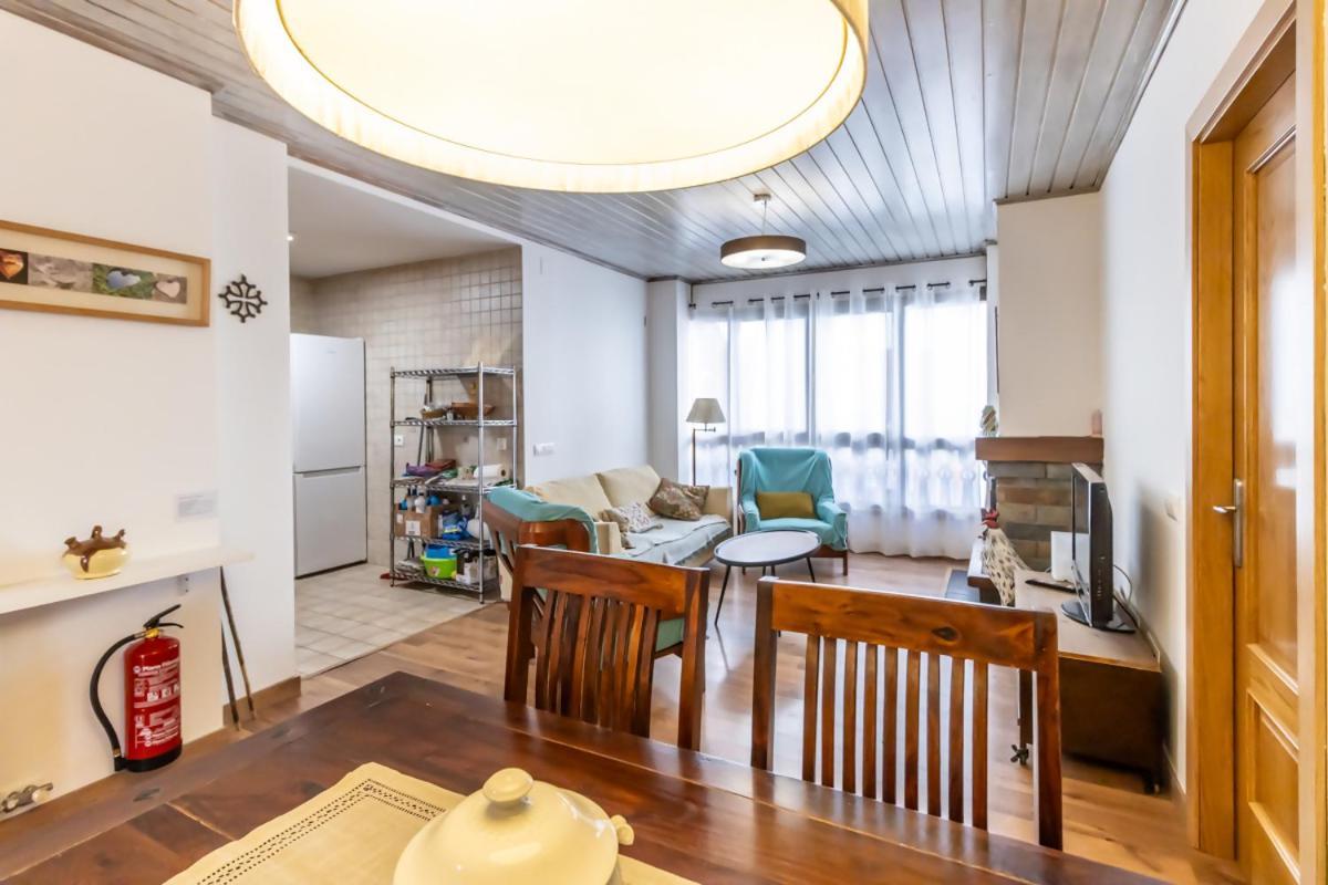 Apartamento San Fabian De بوسوست المظهر الخارجي الصورة
